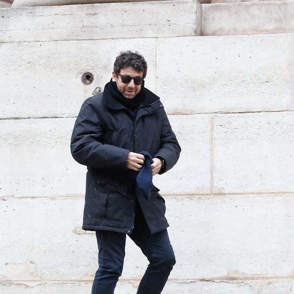Patrick Bruel - Sorties des obsèques de Niels Arestrup à l'Église Saint-Roch à Paris. Le 10 décembre 2024
© Christophe Clovis / Bestimage