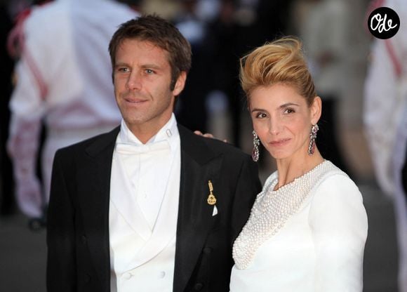Emmanuel-Philibert de Savoie et Clotide Courau se sont séparés en 2021.

Le prince Émanuelle-Filiberto de Venise et du Piémont et l'actrice française Clotilde Courau, princesse de Venise et du Piémont, assistent au dîner officiel organisé sur les terrasses de l'Opéra après le mariage religieux du prince Albert II et de la princesse Charlène de Monaco, à Monaco, le 2 juillet 2011. Photo : Albert Nieboer/DPA/ABACAPRESS.COM