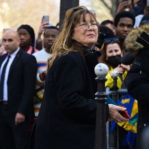 Malgré la disparition de Jane Birkin, son œuvre continue de fasciner et d’inspirer le monde du luxe à travers ce sac devenu légendaire.

Jane Birkin - People au défilé de mode automne-hiver 2022/2023 "Hermes" lors de la fashion week de Paris. Le 5 mars 2022
© Federico Pestellini / Panoramic / Bestimage