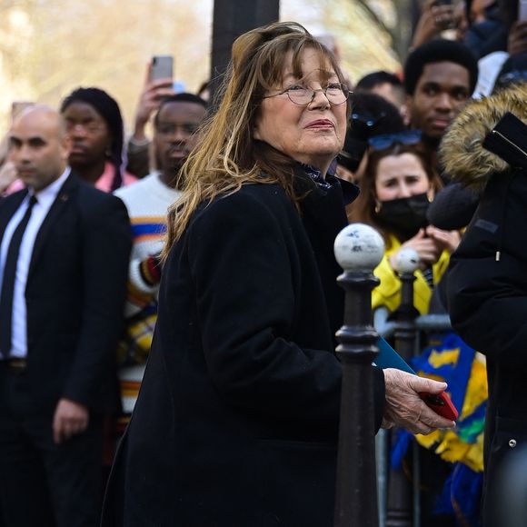 Malgré la disparition de Jane Birkin, son œuvre continue de fasciner et d’inspirer le monde du luxe à travers ce sac devenu légendaire.

Jane Birkin - People au défilé de mode automne-hiver 2022/2023 "Hermes" lors de la fashion week de Paris. Le 5 mars 2022
© Federico Pestellini / Panoramic / Bestimage