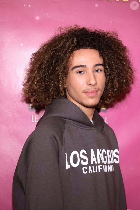 Exclusif - Masséo Banzept (Star academy 2024) à la première du spectacle "Lilly et le Palais du Music-Hall" au théâtre de la Tour Eiffel à Paris, France, le 29 novembre 2025. © Cédric Perrin/Bestimage