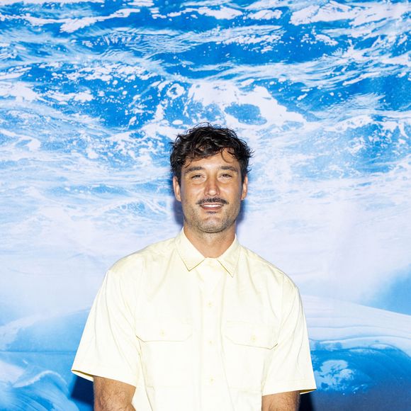 Et puis, en 2023, Jérémy Frérot a réitéré l'expérience avec Gamin des sables, toujours avec son partenaire et ami. 

Jérémy Frérot - Cérémonie de remise des prix de la Fondation Maud Fontenoy à l'Olympia à Paris le 27 mai 2025. © Pierre Perusseau/Bestimage