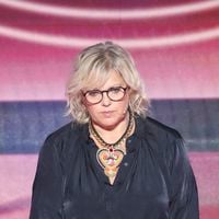 Laurence Boccolini remplacée par une célèbre Miss France à l’animation de Mot de Passe : comment a réagi la présentatrice ?