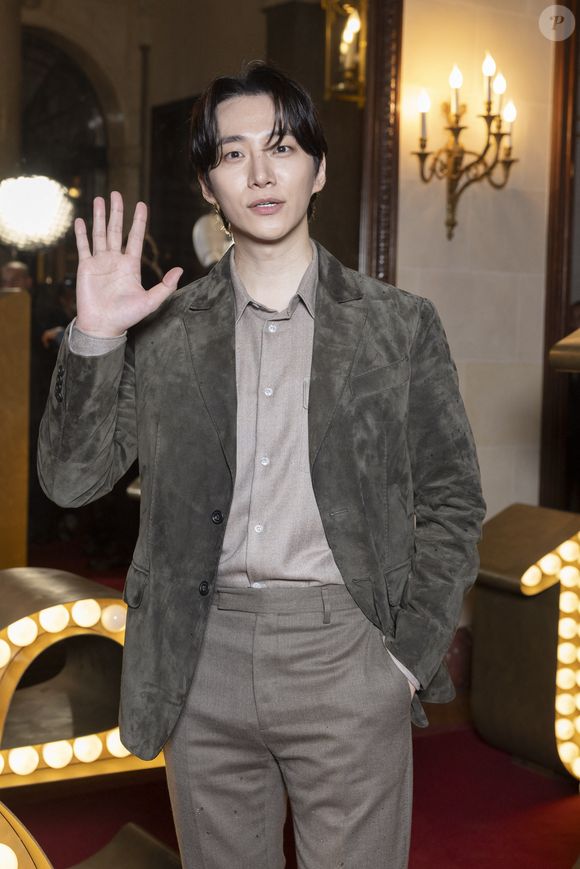Lee Jun-ho - Photocall pour les 130 ans de Berluti lors de la fashion week à Paris le 22 janvier 2025. © Olivier Borde /Bestimage