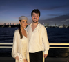 Dans ce post Instagram, le journaliste CNews de 33 ans apparaît tout sourire aux lèvres dans les bras de sa chérie.

Eliot Deval et Morgane Renaudi.

Photo : Instagram