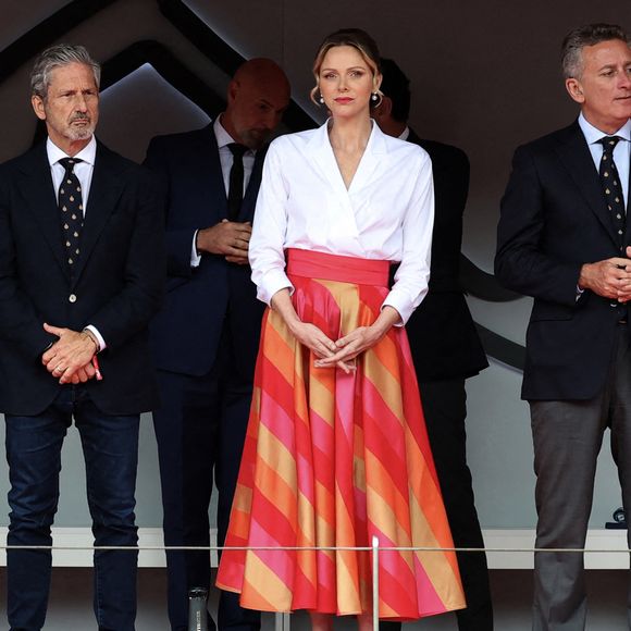 Elle a assisté au E-Prix 2025 de Monaco 
Michel Boéri, le président de l'Automobile Club de Monaco, Mike Fries, le PDG de Liberty Global, la princesse Charlene de Monaco et Alejandro Agag, fondateur et président de Formula E - Monaco E-Prix 2025, Round 7, le 4 mai 2025. Le pilote Sébastien Buemi a remporté la course devant Oliver Rowland suivi par Nick Cassidy C'est la 8eme édition du Monaco E-prix. A l’occasion de la 11eme saison du Championnat du Monde ABB FIA Formula E, les monoplaces de 3eme génération ont parcouru les rues de la Principauté. © Claudia Albuquerquet/Bestimage