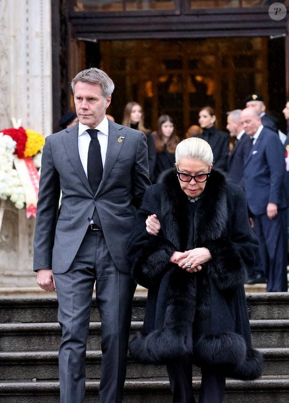 Le prince Emmanuel-Philibert de Savoie et sa mère Marina Ricolfi-Doria - Sorties des funérailles du prince Victor Emmanuel de Savoie en la cathédrale Saint-Jean-Baptiste de Turin le 10 février 2024. © Dominique Jacovides/Bestimage
