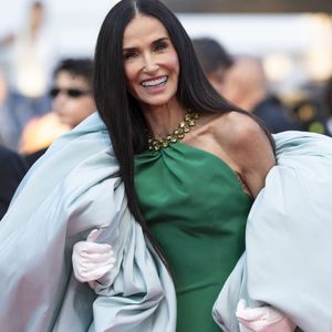 Demi Moore - Montée des marches pour la cérémonie de clôture du 79ème Festival International du Film de Cannes, le 23 mai 2026. © Olivier Borde / Bestimage