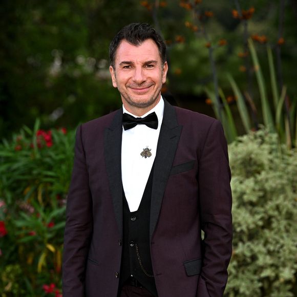 Il dément certaines informations relayées dans la presse et précise qu’il n’y a pas eu de violence physique.

 Michael Youn - 11ème édition du Gala de charité de Patrick Mouratoglou à la Mouratoglou Academy & Resort à Biot le 21 juin 2025. Ce gala de prestige réunit chaque année les grandes figures du sport, du divertissement et de nombreux donateurs, mobilisés pour soutenir les jeunes talents du tennis mondial. © Bruno Bebert/Bestimage