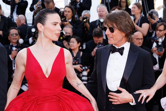 Hayley Atwell, Tom Cruise - Montée des marches du film « Mission Impossible : The Final Reckoning » lors du 78ème Festival International du Film de Cannes, au Palais des Festivals à Cannes. Le 14 mai 2025
© Jacovides-Moreau / Bestimage