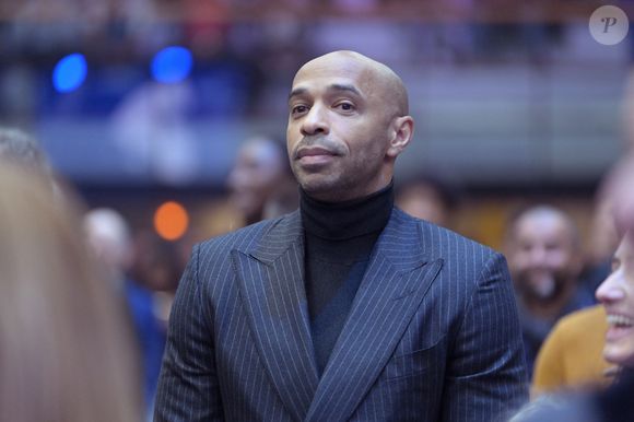 Exclusif - Thierry Henry - Soirée de remerciement de Teddy Riner à la Maison du judo à Montrouge, le 29 novembre 2024. Devant une centaine d'invités, Le champion olympique (11 fois) et champion olympique (5 fois) a tenu à remercier tous ceux qui l'ont soutenu tout au long de son impressionnante carrière, de son premier entraîneur en club jusqu’à sa femme et sa mère, en passant par sa psychologue de l’INSEP. Une vente aux enchères au profit de l'association de Teddy Riner a conclu la soirée. 
© Rachid Bellak / Bestimage