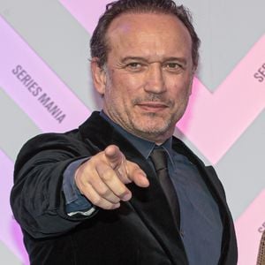 Vincent Perez - Cérémonie d'ouverture du festival Series Mania à Lille le 21 mars 2025. © Stéphane Vansteenkiste/Bestimage