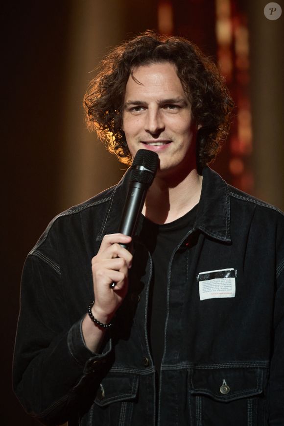 Exclusif - Paul de Saint Sernin lors de l'enregistrement de l'émission "Les stars s'unissent pour le Sidaction" au théâtre Marigny à Paris, France, le 11 mars 2025. L'émission sera diffusée en prime le 22 mars sur France 2. © Guirec-Moreau/ Bestimage