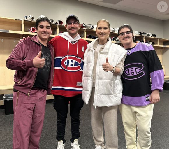 Céline Dion a trois enfants, René-Charles et les jumeaux Eddy et Nelson.

Céline Dion avec ses trois fils. Photo : Facebook/Céline Dion