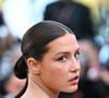Et ça, Adèle Exarchopoulos l'a bien compris.

Adèle Exarchopoulos - Montée des marches du film "La Bataille de Gaulle : L'âge de fer" lors du 79ème Festival International du Film de Cannes, le 20 mai 2026.
© Rachid Bellak/Bestimage