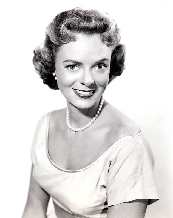 THE UNITED STATES STEEL HOUR, June Lockhart, 'The Square Egghead', diffusé le 11 mars 1959. Everett Collection Archive/ABACA
