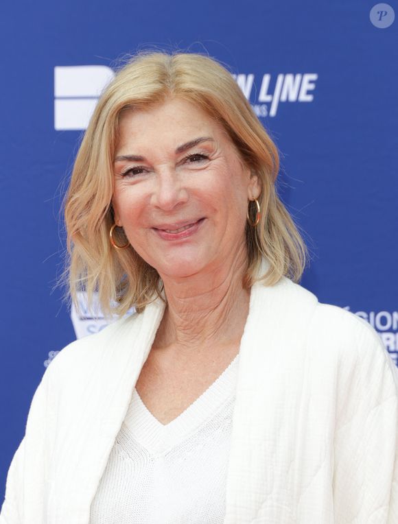 Michèle Laroque au photocall de la 4ème édition du festival du film de Demain à Vierzon, le 5 juin 2025. 
Photo : Coadic Guirec / Bestimage