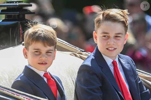 Le prince Louis, le prince George lors de la cérémonie des couleurs 2025, à Londres, Royaume-Uni, le 14 juin 2025. Photo by Zak Hussein/Splash News/ABACAPRESS.COM