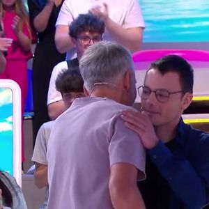 Émilien quitte l'aventure avec plus de 2,5 millions de gains et une immense popularité.

Émilien et Romain lors de l'émission des "12 coups de midi" diffusée le 6 juillet 2025 sur TF1

Capture d'écran TF1