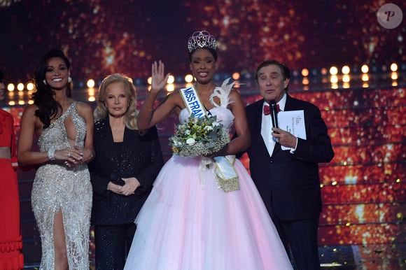 Miss France 2025, sur TF1           Crédits : Pierre Billard/sipa press via Bestimage