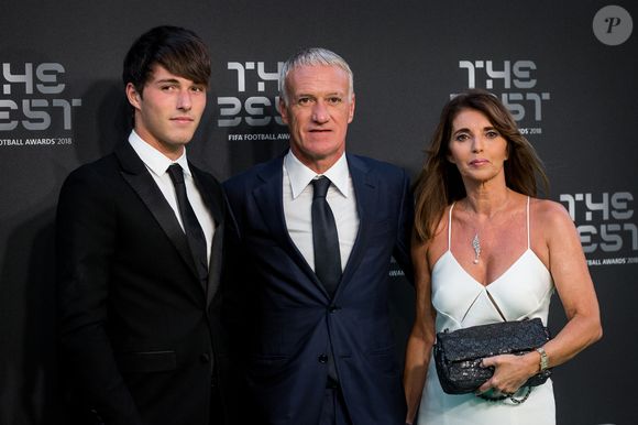 Didier Deschamps, sa femme Claude et leur fils Dylan - Les célébrités arrivent à la cérémonie des Trophées Fifa 2018 au Royal Festival Hall à Londres, Royaume Uni, le 25 septembre 2018. © Cyril Moreau/Bestimage