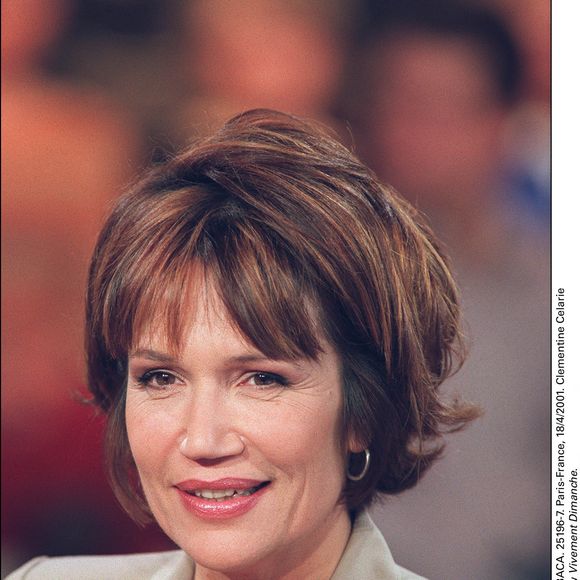 Paris-France, 18/4/2001. Clémentine Celarie à l'émission Vivement Dimanche de Michel Drucker. © Jean-Jacques Datchary/ABACA.