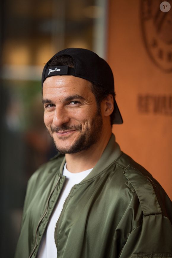 Sa maman avait été emportée brutalement à 64 ans, succombant à un cancer...

Amir Haddad au Village des Internationaux de France 2024 à Roland Garros le 28 mai 2024 à Paris, France. Photo by Nasser Berzane/ABACAPRESS.COM