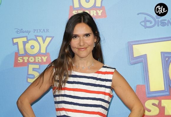 Durant ce séjour, elle a également retrouvé son ancien compagnon Gabriel Attal, avec qui elle est restée très proche.

Joyce Jonathan à la première de "Toy Story 5" au Cirque d'Hiver à Paris le 14 juin 2026.

© Coadic Guirec/Bestimage
