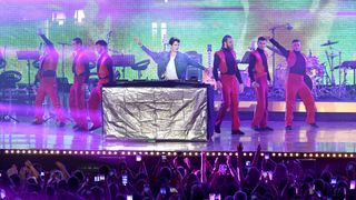 A presque 29 ans, ce grand DJ français bientôt papa pour la première fois