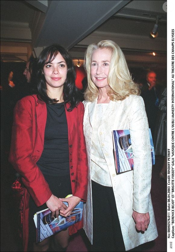 Brigitte Fossey et Bérénice Bejo à Paris en 2003. ©Rindoff Petroff/Bestimage