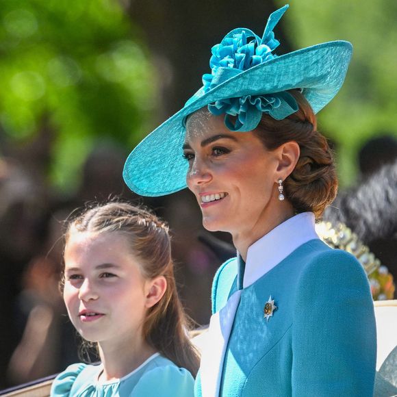 Catherine (Kate) Middleton, princesse de Galles, La princesse Charlotte de Galles - Les membres de la famille royale britannique arrivent à Buckingham Palace pour la cérémonie Trooping the Colour à Londres, le 14 juin 2025. Affecté par le crash du Boeing 787 Dreamliner à Ahmedabad du 12 juin, le souverain et les officiels porteront un brassard noir en hommage aux plus de 270 victimes. Bon nombre d'elles étaient des ressortissants britanniques.