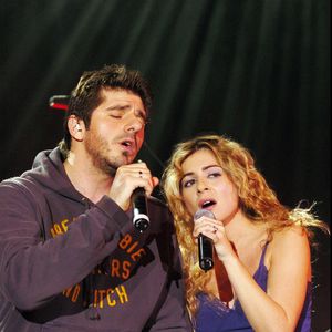 Archives - Julie Zenatti et Patrick Fiori à la soirée de lancement des chaînes 'M6 Music Rock' et 'M6 Music Black' à l'espace Wagram.