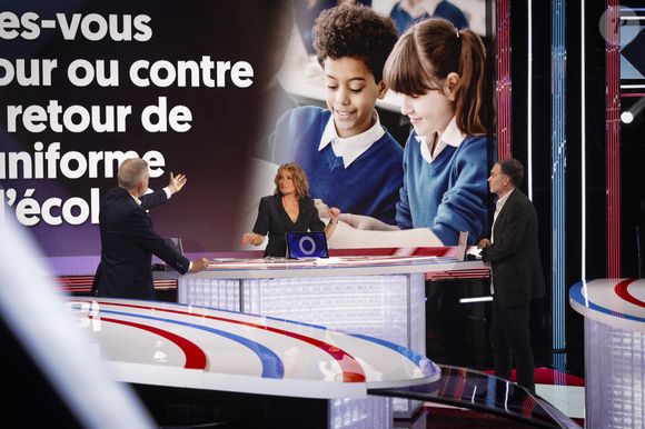 Exclusif - Eric Naulleau, Pascale de La Tour du Pin, Yann Moix sur le plateau de l’émission « Pascale, Eric, Yann et les autres » présentée par P. de la Tour du Pin et diffusée en direct sur C8, Paris, France, le 03 septembre 2024. © Jack Tribeca / Bestimage