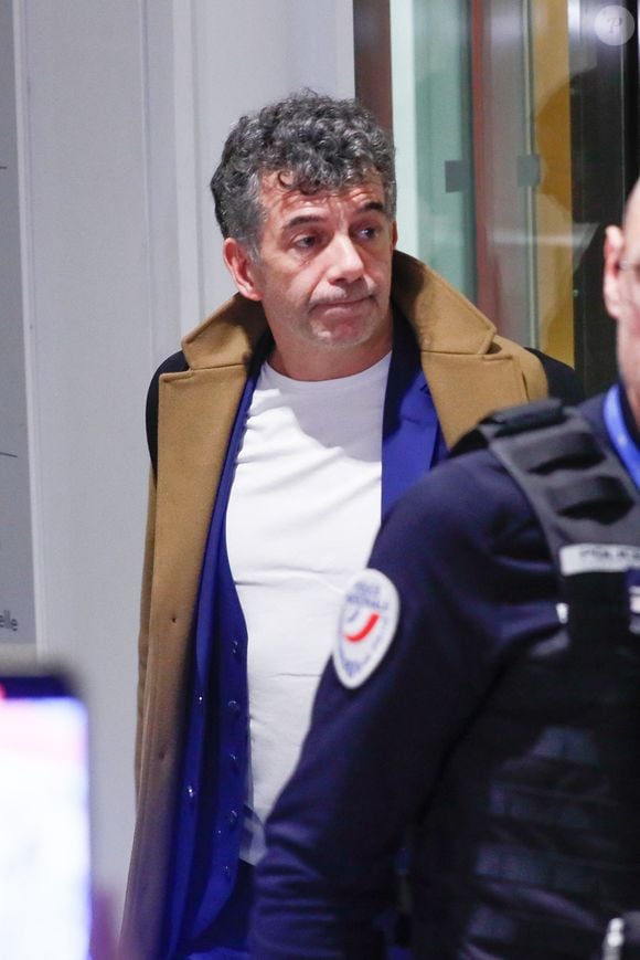 Procès de Stéphane Plaza : L'animateur sort du tribunal correctionnel de Paris après le réquisitoire : Une peine de 18 mois de prison avec sursis et 10 000 euros d’amende a été requise à son encontre le 9 janvier 2024. Le jugement sera rendu le 18 février. 

© Christophe Clovis / Bestimage