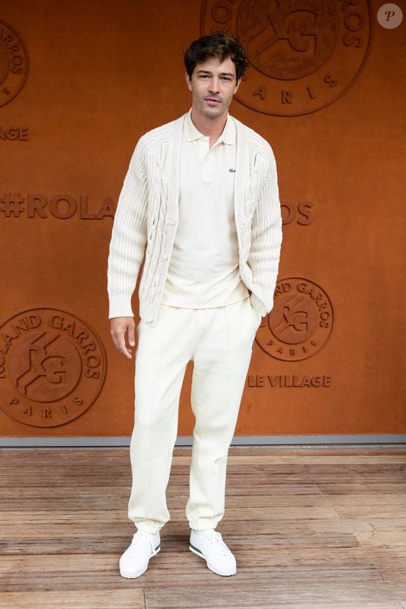 Francisco Lachowski au village lors des Internationaux de France de Tennis de Roland Garros 2026. Paris, le 2 juin 2026.
© Jacovides-Moreau / Bestimage