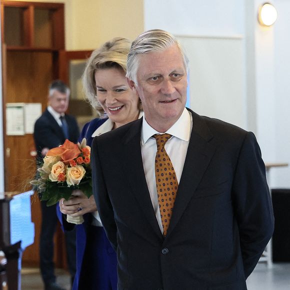 La Reine Mathilde de Belgique et le Roi Philippe - Filip de Belgique arrivent en visite royale à la Belgischer Rundfunk (Société belge de radiodiffusion - BRF) à Eupen à l'occasion de son 80e anniversaire, le mardi 30 septembre 2025. Photo by ABACAPRESS.COM