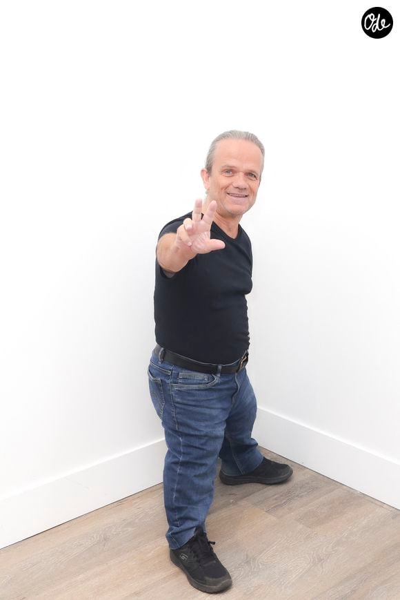 André Bouchet (Passe Partout) pose en marge de sa venue à l’émission "Face à Hanouna" présentée par C.Hanouna et diffusée sur C8 le 07 septembre 2024, à Paris, France, le 05 septembre 2024.

© Jack Tribeca / Bestimage