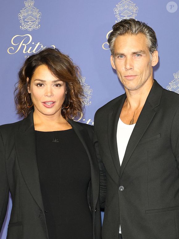 Lola Dewaere et son compagnon Gianni Giardinelli - Photocall des 125 ans du Ritz à Paris Le 14 septembre 2023. © Coadic Guirec / Bestimage