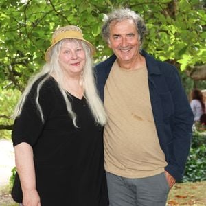 Yolande Moreau et François Morel - Photocall du film "La Fiancée du poète" lors de la 16ème édition du festival du film francophone (FFA) de Angoulême le 25 août 2023.
© Coadic Guirec / Bestimage