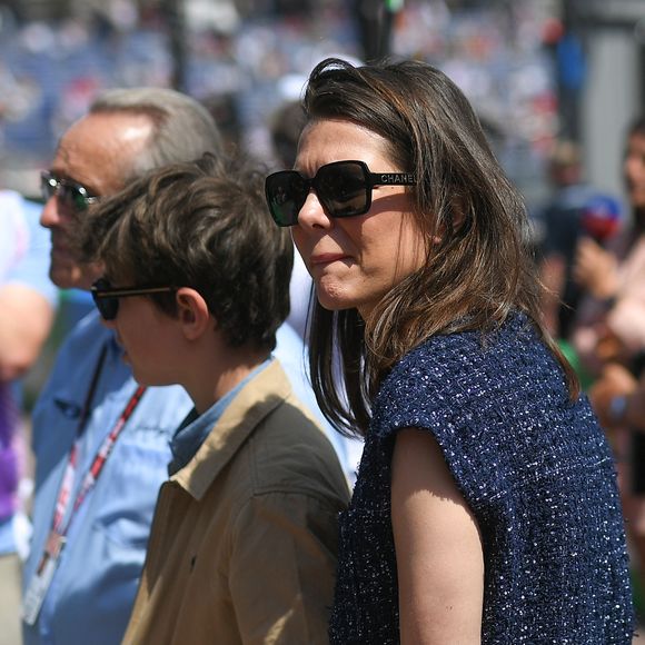 Raphaël Elmaleh, Charlotte Casiraghi - Les people dans les paddocks la veille du Grand Prix de Formule 1 (F1) de Monaco le 24 mai 2025.
© Lionel Urman / Bestimage