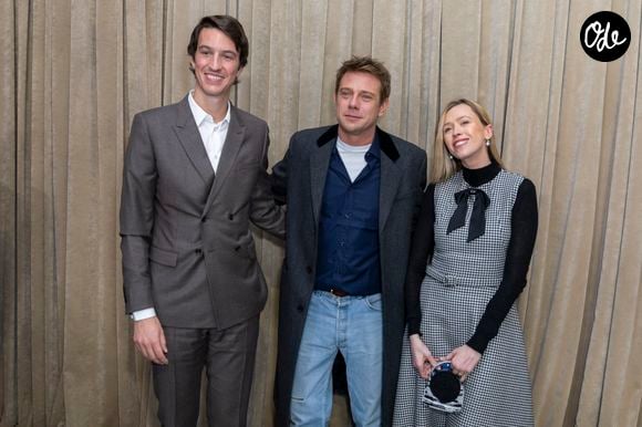 À l'époque, le fils de Bernard Arnault et sa compagne s'étaient dit « oui » lors d'une cérémonie religieuse spectaculaire organisée à Venise, suivie d'une soirée à l'Hôtel Cipriani. 

Jonathan Anderson (J.W. Anderson), Alexandre Arnault et Géraldine Guyot - Greeting au défilé Dior "Collection Haute Couture Printemps/Eté 2026" lors de la Fashion Week de Paris (PFW), au musée Rodin, à Paris, France, le 26 janvier 2026. ©  Olivier Borde/Bestimage