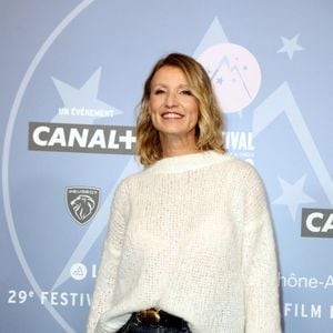 Alexandra Lamy - Tapis rouge de la cérémonie d'ouverture du 29ème Festival International du Film de Comédie de l'Alpe d'Huez. © Dominique Jacovides/Bestimage