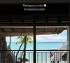 Un établissement 5 étoiles. 

Iris Mittenaere a partagé des images de la villa dans laquelle elle loge à l'île Maurice au Royal Palm Beach Comber, vendredi 20 mars 2026 via Instagram @irismittenaere