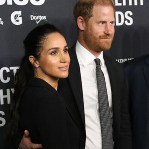 Le prince Harry, duc de Sussex et Meghan Markle, duchesse de Sussex, lors du 3ème gala annuel du projet "Healthy Minds" aux Spring Studios à New York. © Backgrid USA / Bestimage