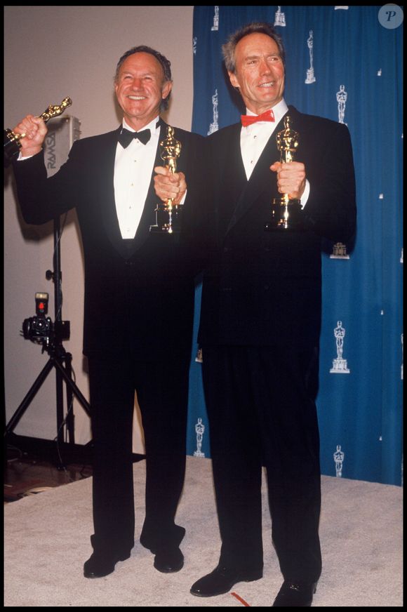 Gene Hackman était un acteur de légende, récipiendaire de deux Oscars dans sa carrière

Archives - Gene Hackman et Clint Eastwood lors de la cérémonie des Oscars en 1993. AGENCE / BESTIMAGE