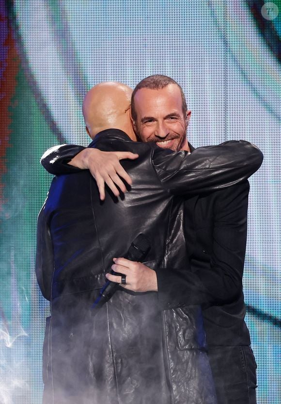 Exclusif - Florent Pagny et Calogero - Enregistrement de l'émission "Avec Florent, tout le monde ELA" à La Seine Musicale à Paris, diffusée le 1er septembre à 21h10 sur TF1
© Cyril Moreau-Dominique Jacovides / Bestimage