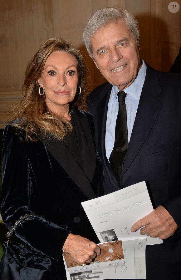 Jean Sorel et sa femme Patricia Balme lors de la cérémonie d'installation de F.Mitterrand à l'académie des Beaux-Arts à Paris, France, le 6 février 2020.  © Veeren/Bestimage
