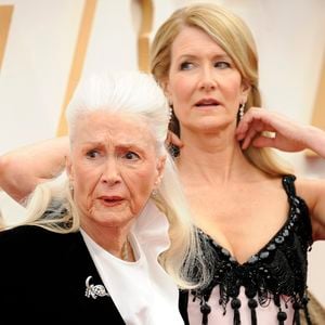Laura Dern et Diane Ladd aux Oscars au Hollywood and Highland à Los Angeles, le 9 février 2020.

Photo : Broadimage / Bestimage
