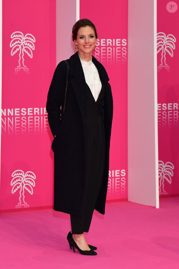 En 2014, elle avait annoncé attendre son premier enfant avec l'acteur. 

Elodie Varlet au photocall du deuxième jour de la 2ème édition du "Canneseries" au palais des Festivals à Cannes, France. © Bruno Bébert/Bestimage