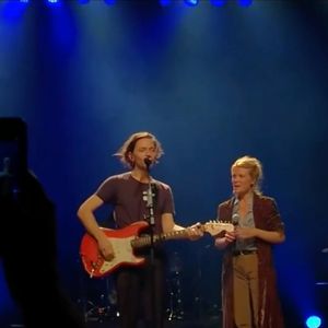 Archive de Mélanie Thierry et Raphaël diffusé sur le plateau de "C à vous" ce mardi 22 avril 2025.
